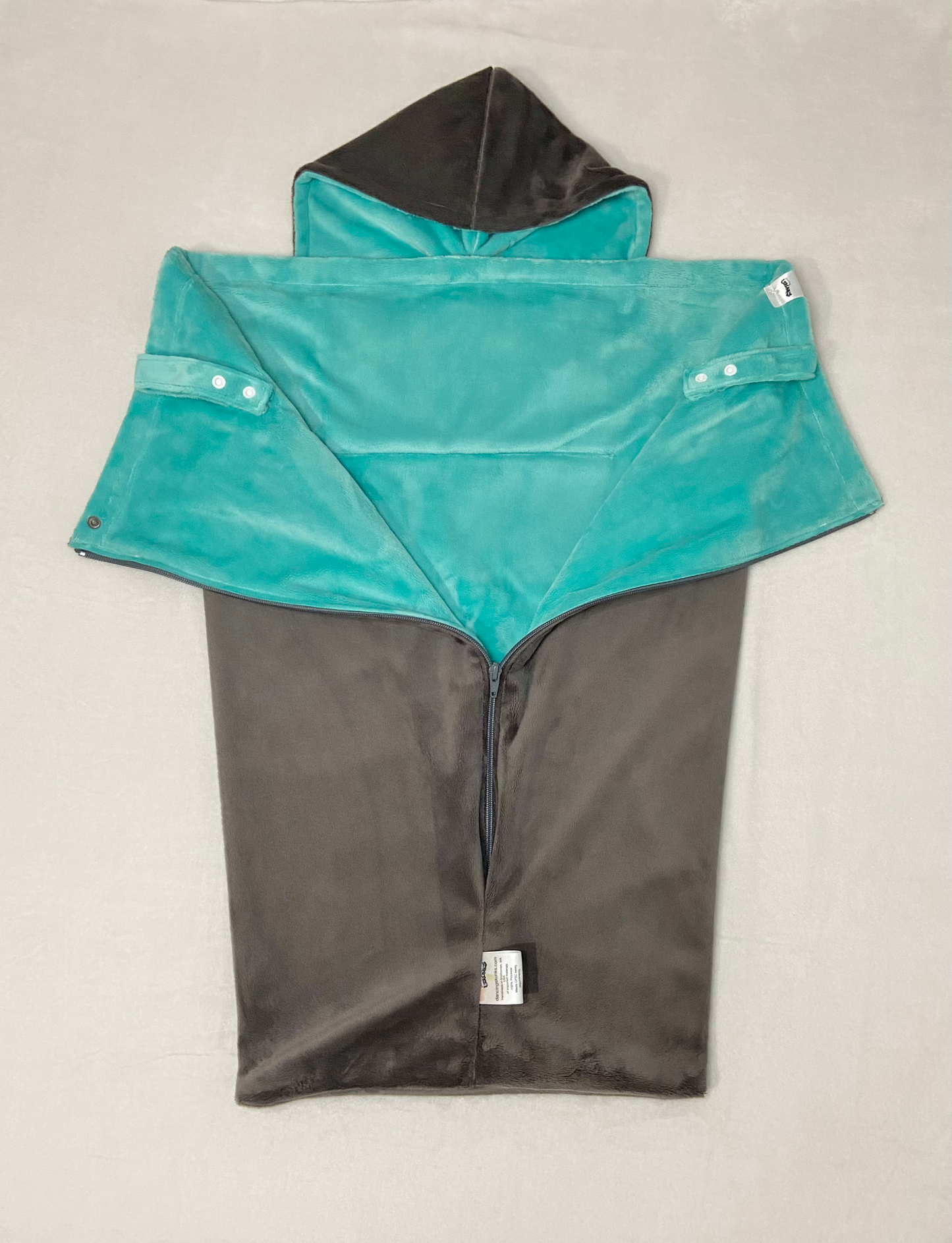 Solid grey with teal