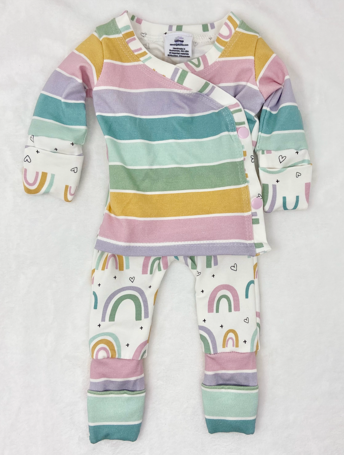 Newborn clothes, Newborn romper, baby clothes, rainbow baby, rainbow baby outfit, rainbow baby clothes, NICU clothes, NICU outfit, skin to skin with baby, grow with me outfit for baby, baby girl clothes, preemie clothes, preemie outfit, going home outfit, Kangaroo care outfit, rainbow baby, rainbow baby outfit
